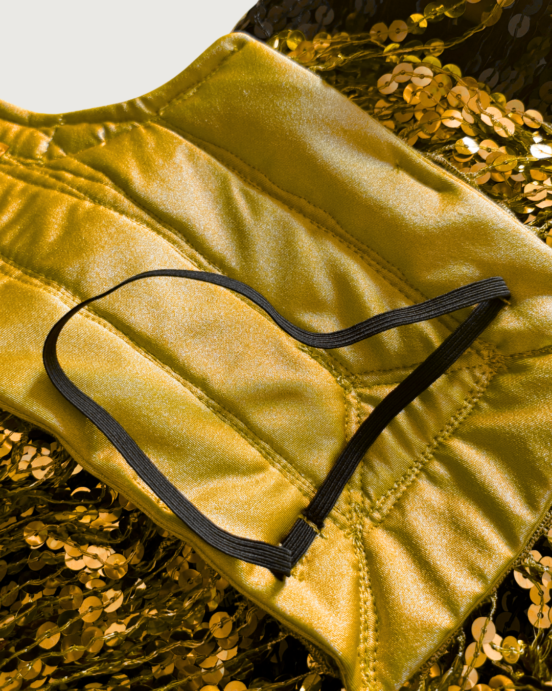 Glitter Cape in Pure Gold